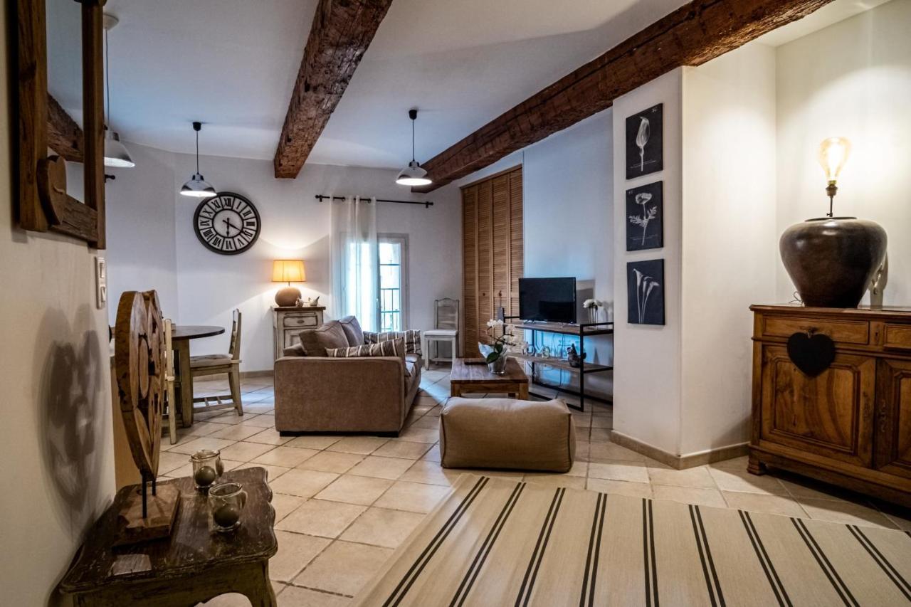 Appartement Au Coeur De L'Isle Sur La Sorgue Esterno foto