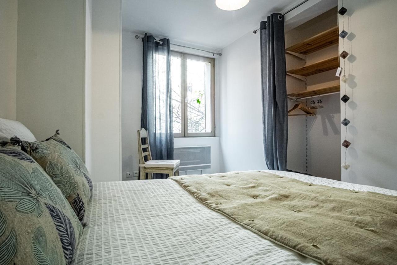 Appartement Au Coeur De L'Isle Sur La Sorgue Esterno foto